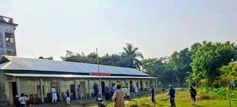 মাদানি মহল্লায় ডি এস এস প্রি ক্যাডেট একাডেমির নিজস্ব ক্যাম্পাসে যাত্রা শুরু