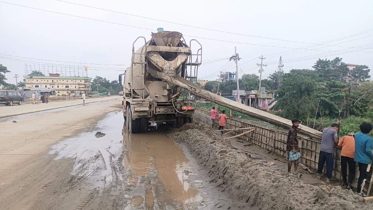 ফোরল্যান সড়কে পাল্টে যাচ্ছে শান্তিগঞ্জের যোগাযোগ ব্যবস্থা