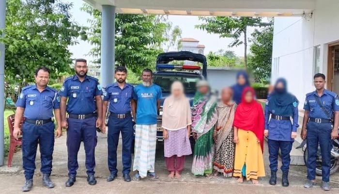 শান্তিগঞ্জে পুলিশের ওপর হামলার মামলায় ৬ আসামি গ্রেপ্তার
