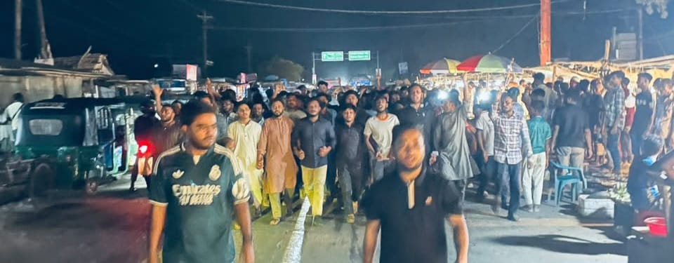 ক্যাম্পাসে হামলা ও অফিস ভাঙচুরের প্রতিবাদে ছাতকে ছাত্রশিবিরের বিক্ষোভ মিছিল
