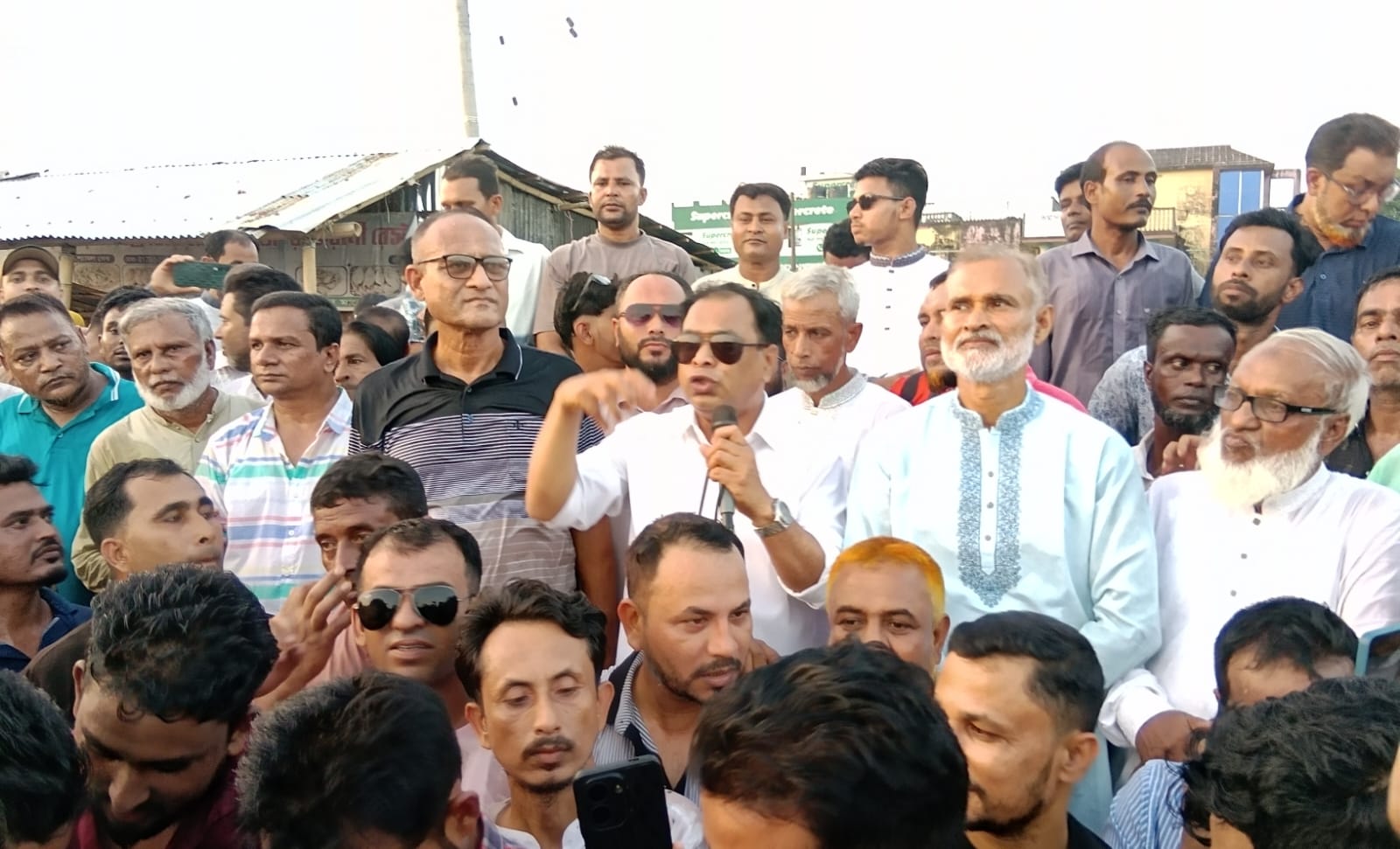 নৈরাজ্য সৃষ্টি করলে ঐক্যবদ্ধভাবে প্রতিহত করা হবে’—শান্তিগঞ্জে এমপি কয়ছর আহমদ