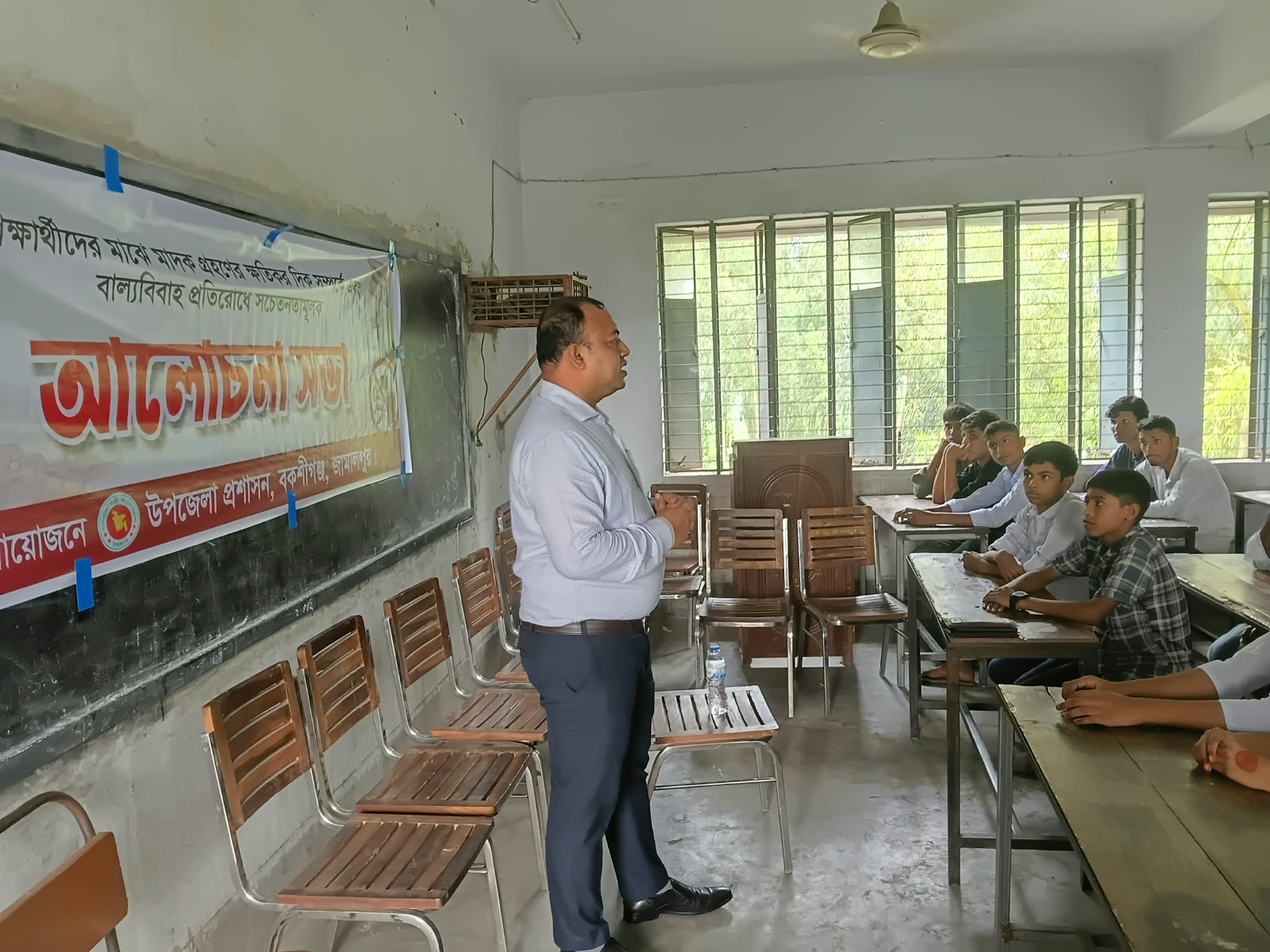 মাদকের বিরুদ্ধে প্রত্যেক শিক্ষার্থীকে সোচ্চার হতে হবে: বকশীগঞ্জ ইউএনও মুরাদ হোসেন 
